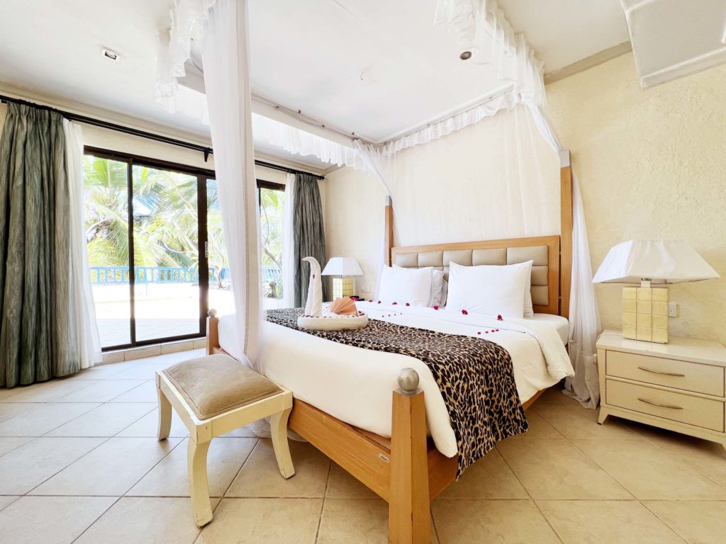 Diani Reef Beach Resort Spa Penthouse Suite 6
