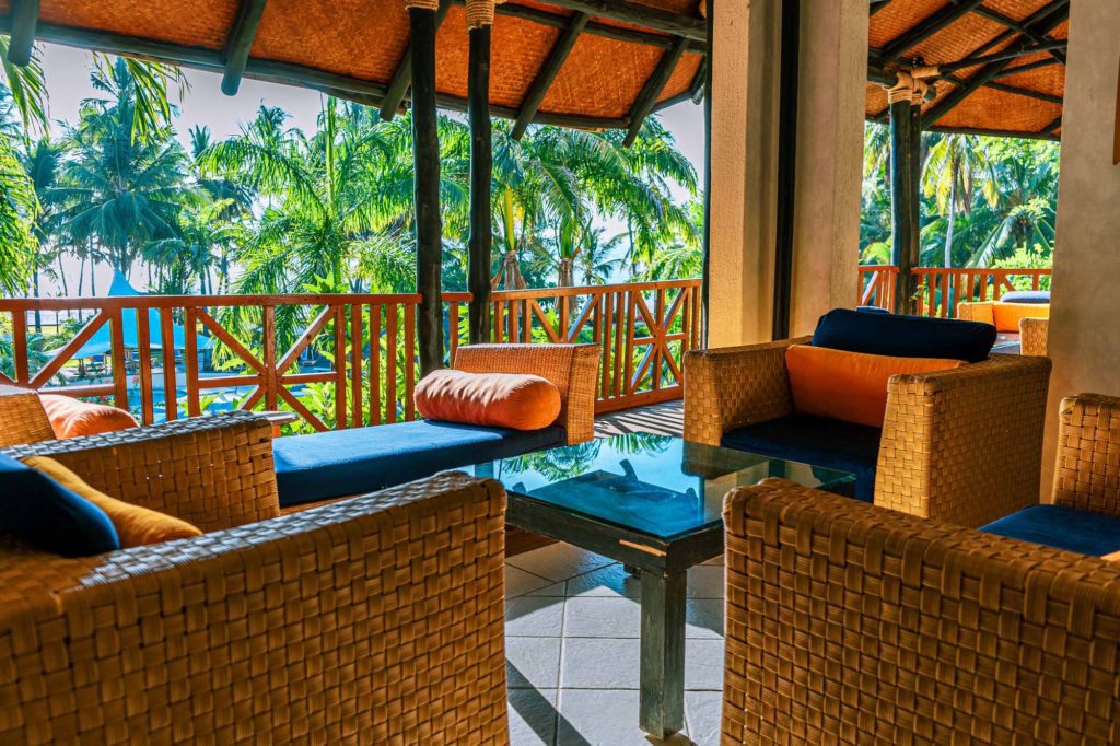 Zebra Lounge-Diani Reef-Beach Resort-Dining-Entertainment 4